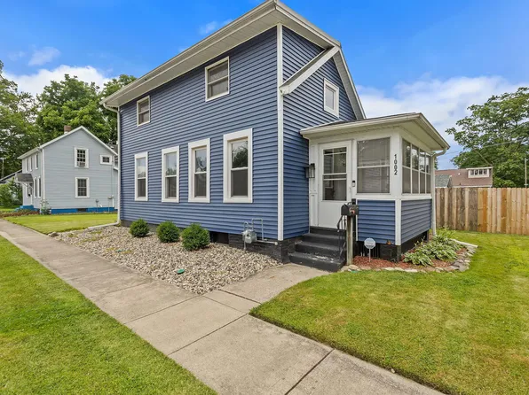 1002 Rumely St, La Porte, IN 46350