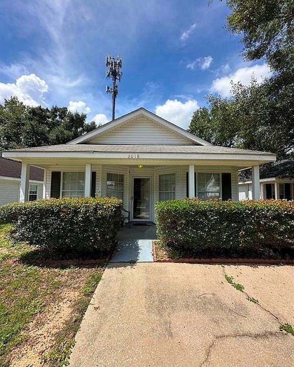 1st image of 2018 Laurel Oak Ct