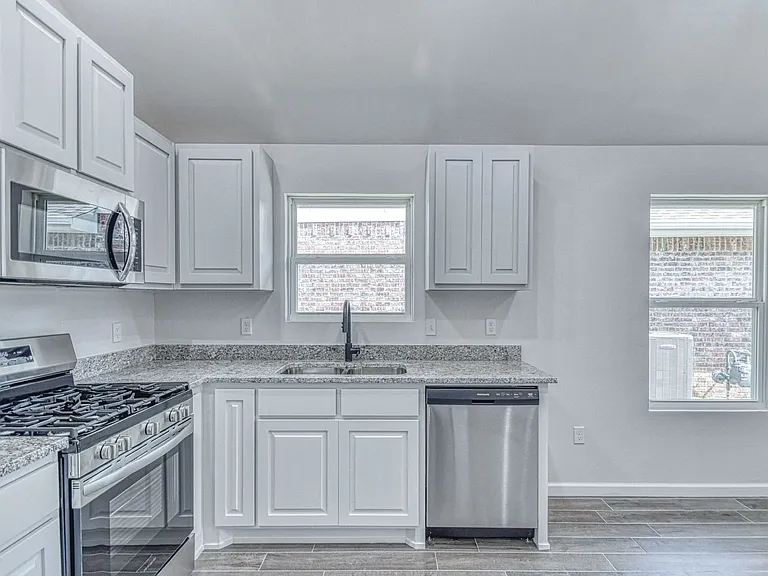 928 Varenna Ct — Photo 10