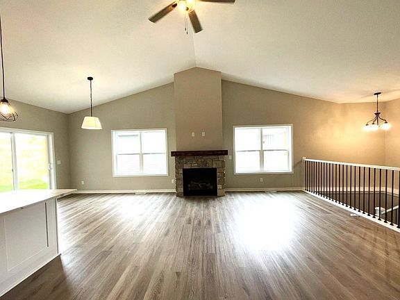 5th image of 3817 Tanglewood Pl