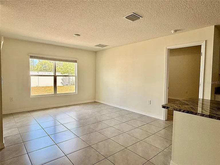 4119 Autumn Amber Dr — Photo 4