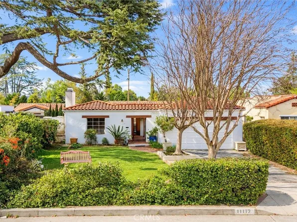 11117 Kling St, North Hollywood, CA 91602