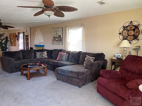 3rd image of 970 Wommack Dr