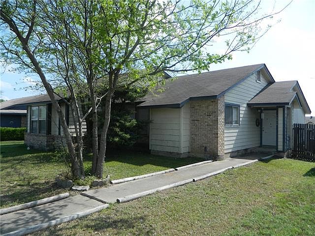 1st image of 16039/41 Fitchburg Cir