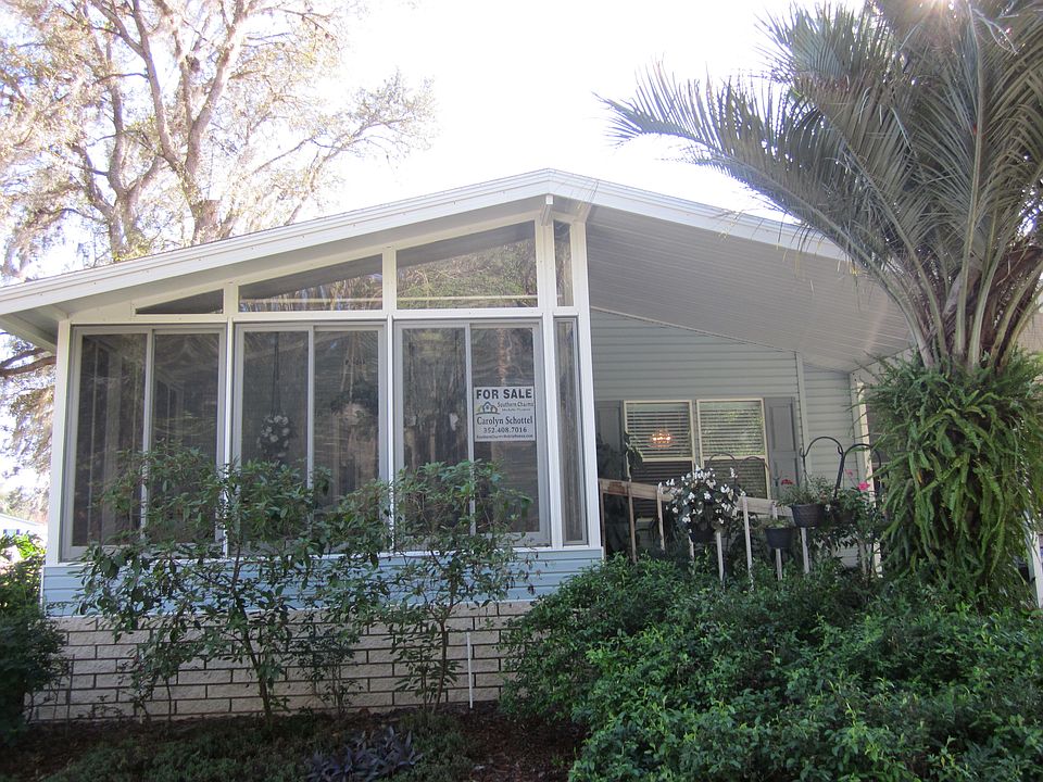 1st image of 110 Oakridge Dr