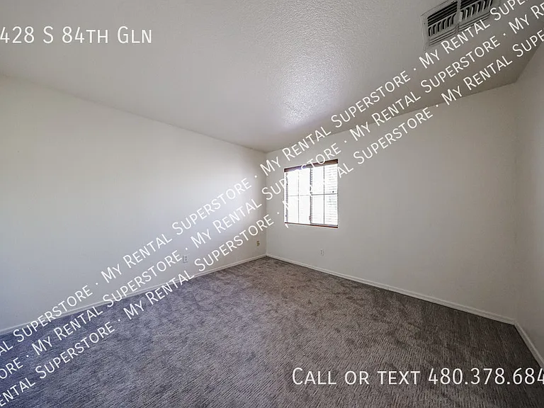2428 S 84th Gln — Photo 16