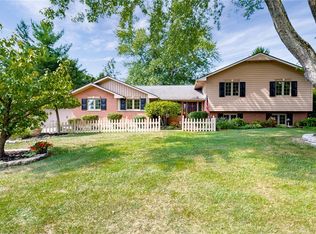 7550 Pelway Dr, Dayton, OH 45459