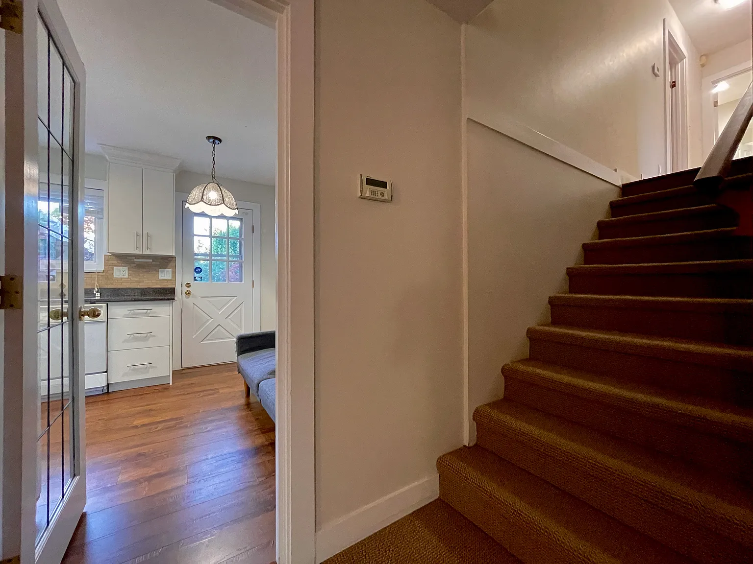 3 bed, 1727 sqft, $3,000 — Photo 4