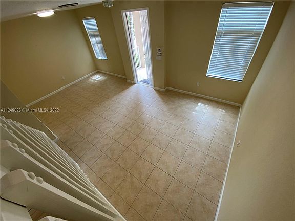 5th image of 27425 SW 142nd Ave #27425