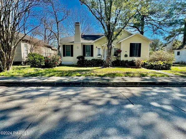 1109 S Court St, Opelousas, LA 70570