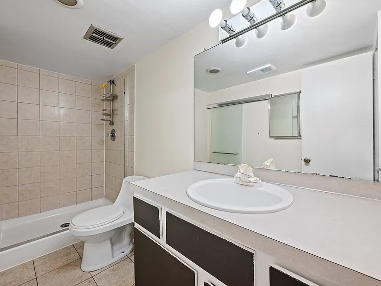 11127 E Berry Ave — Photo 25