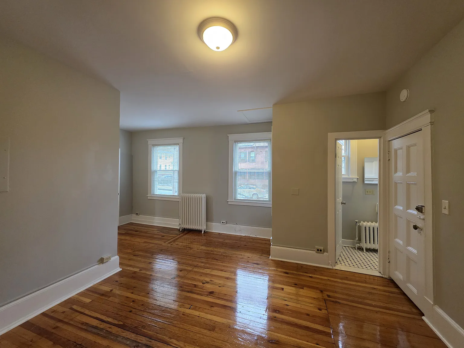 Studio, $1,500 — Photo 4
