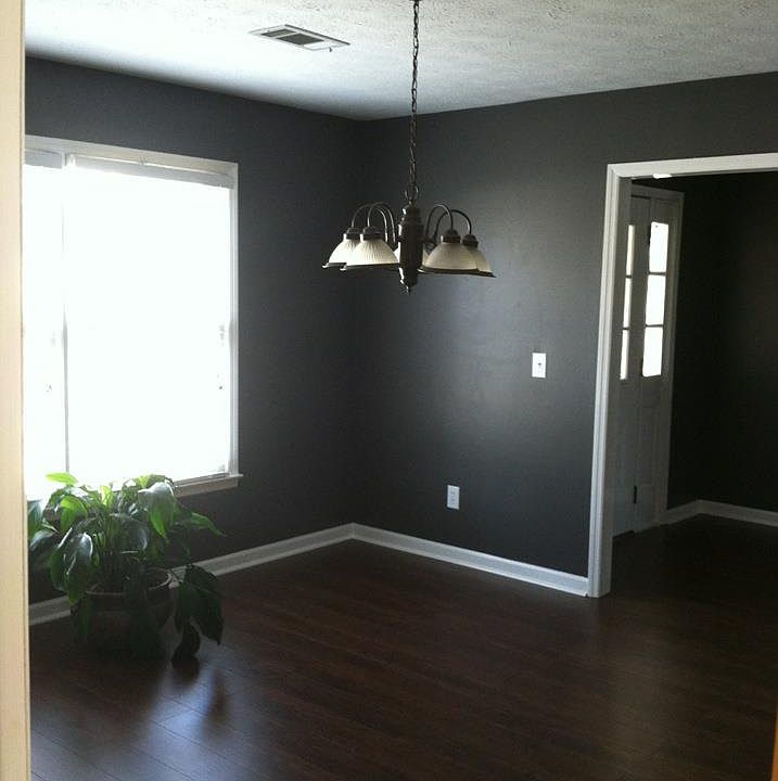 2nd image of 1801 Calcutta Dr