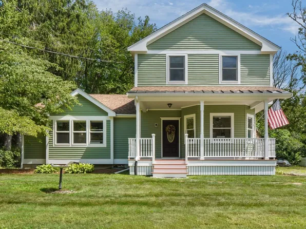 95 Lakeside Ave, Lakeville, MA 02347