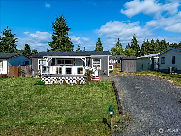 2nd image of 534 6th Avenue NW