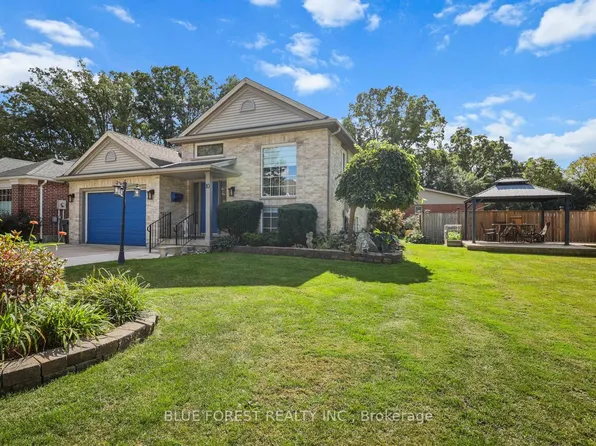 10 Symphony Ct, Central Elgin, ON N5P 4K1