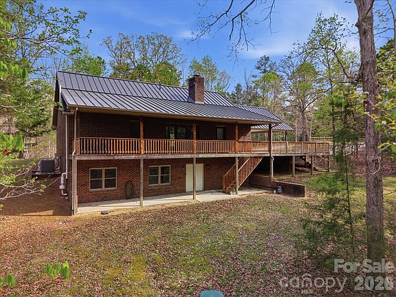 5th image of 3090 Goblet Rd