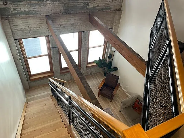 600 Monroe Ave NW — Photo 6