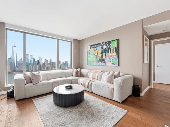 99 Hudson Street image 4 of 41