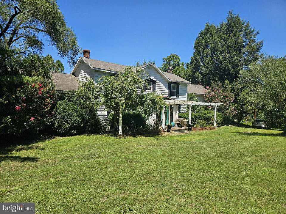 2nd image of 491 Viewtown Rd