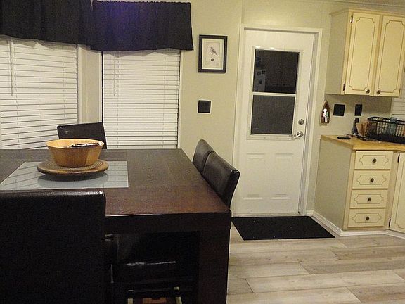 5th image of 1250 Citrus Dr