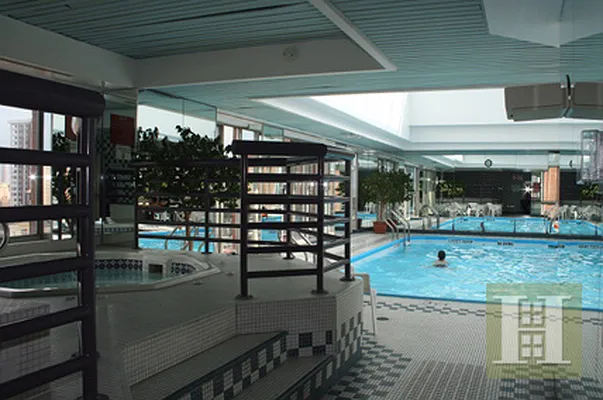 Sold by Halstead Real Estate | media 9