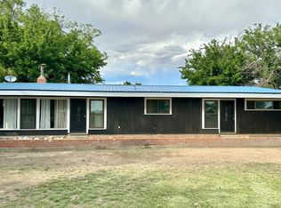 7 Wolfe Rd, Los Lunas, NM 87031