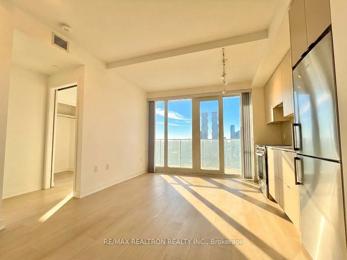 3900 Confederation Pkwy — Photo 2
