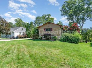 2618 Stirrup Ln, Alexandria, VA 22308