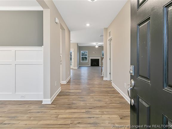 4th image of 126 Watercress Ln