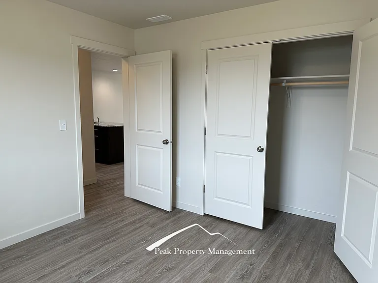 16548 N Franklin Blvd #16548 — Photo 9
