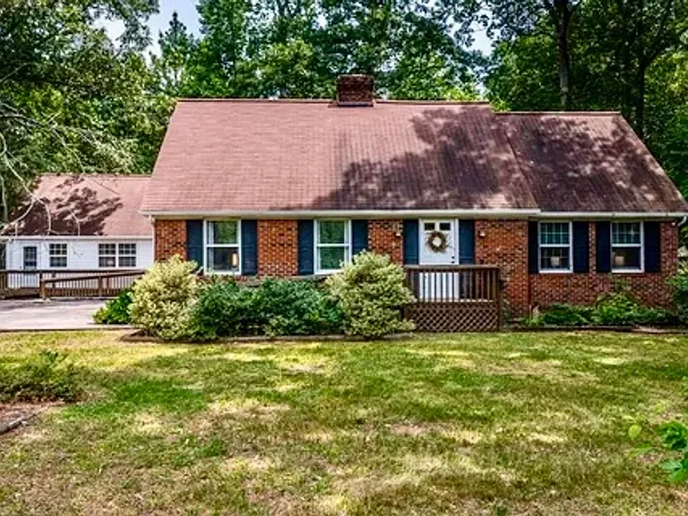 86 Venable Dr — Photo 23