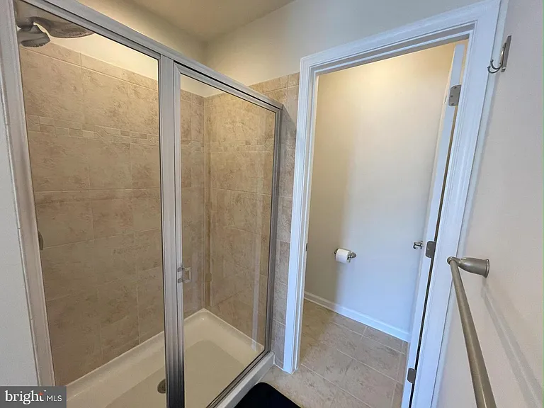 706 Bunker Ln — Photo 19