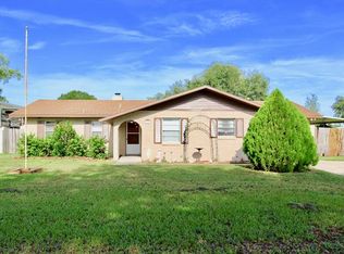 1015 N 12th St, Eagle Lake, FL 33839