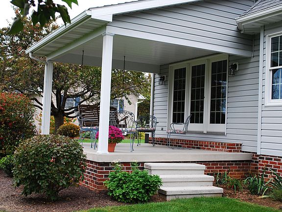 Large covered patio off family room