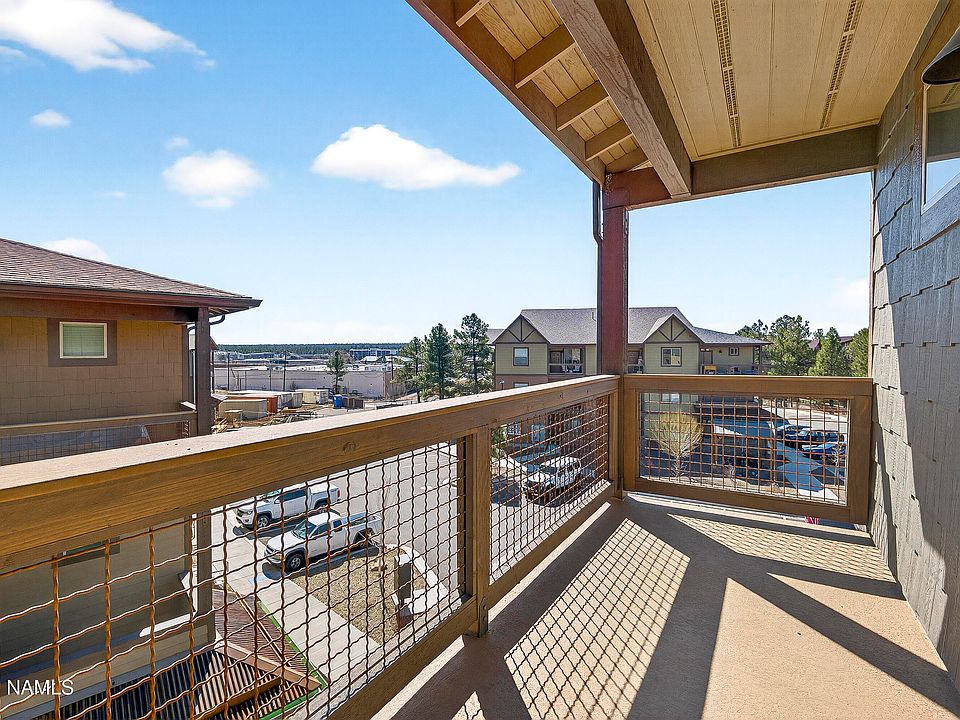 1st image of 1650 E Ponderosa Pkwy #324