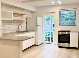 2538 SW 11th St #B, Miami, FL 33135