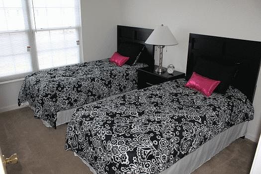 Middle Bedroom
