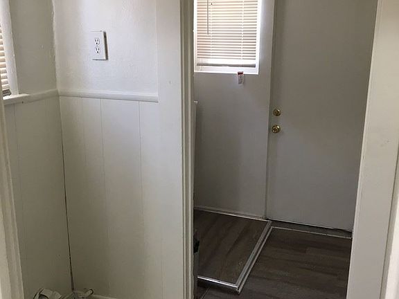 2nd image of 8688 San Miguel Ave #A