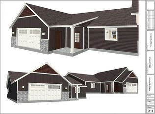 102 Acorn Ave NW, New London, MN 56273