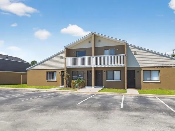 325 E University Blvd APT 27, Melbourne, FL 32901