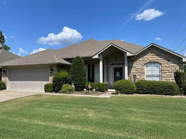 1906 Brookhaven Dr, Alma, AR 72921