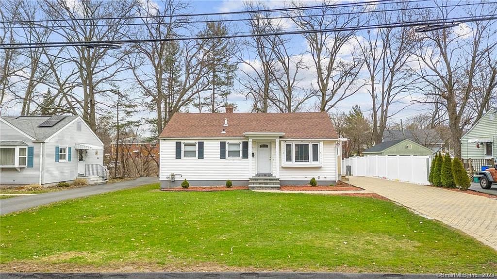 10 Goodwin Park Rd, Wethersfield, CT 06109 Zillow