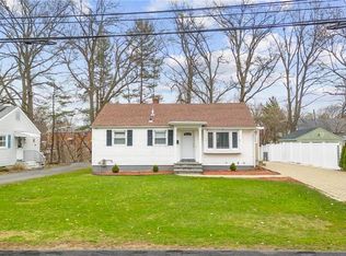 10 Goodwin Park Rd, Wethersfield, CT 06109