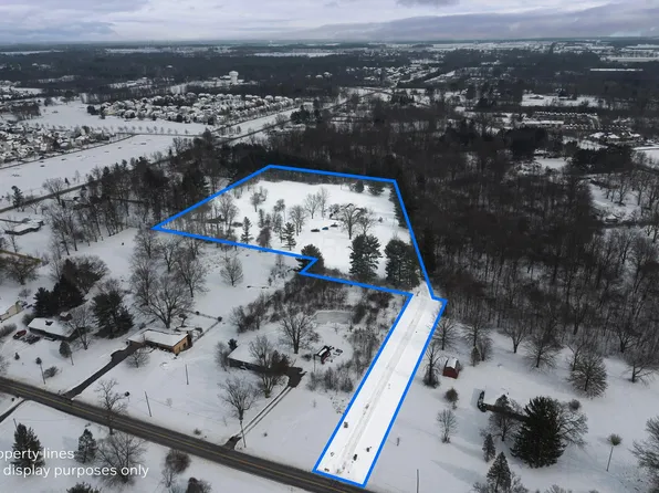 6828 Bevelhymer Rd, New Albany, OH 43054