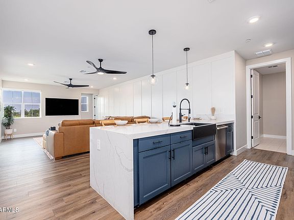 3rd image of 11300 N CASA DEGA Drive #1039