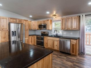 51488 Hann Rd, La Pine, OR 97739