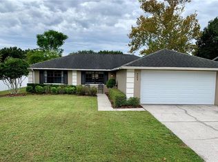 4604 Sandy Creek Ln, Tampa, FL 33624