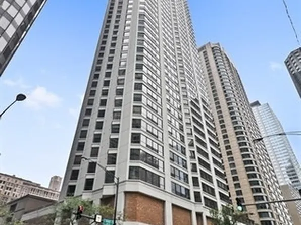 400 E Ohio St APT 4303, Chicago, IL 60611