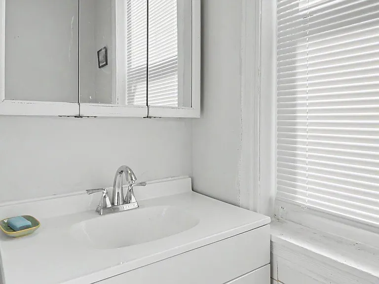 1921 W Allegheny Ave — Photo 20